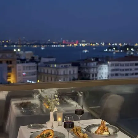 Azzap Galata 5*