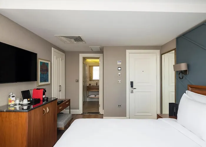 Отель Azzap Galata