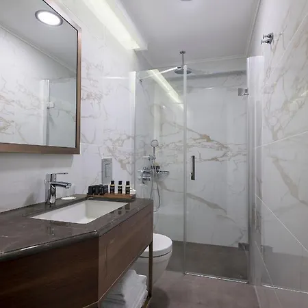 Azzap Galata Szálloda 5*